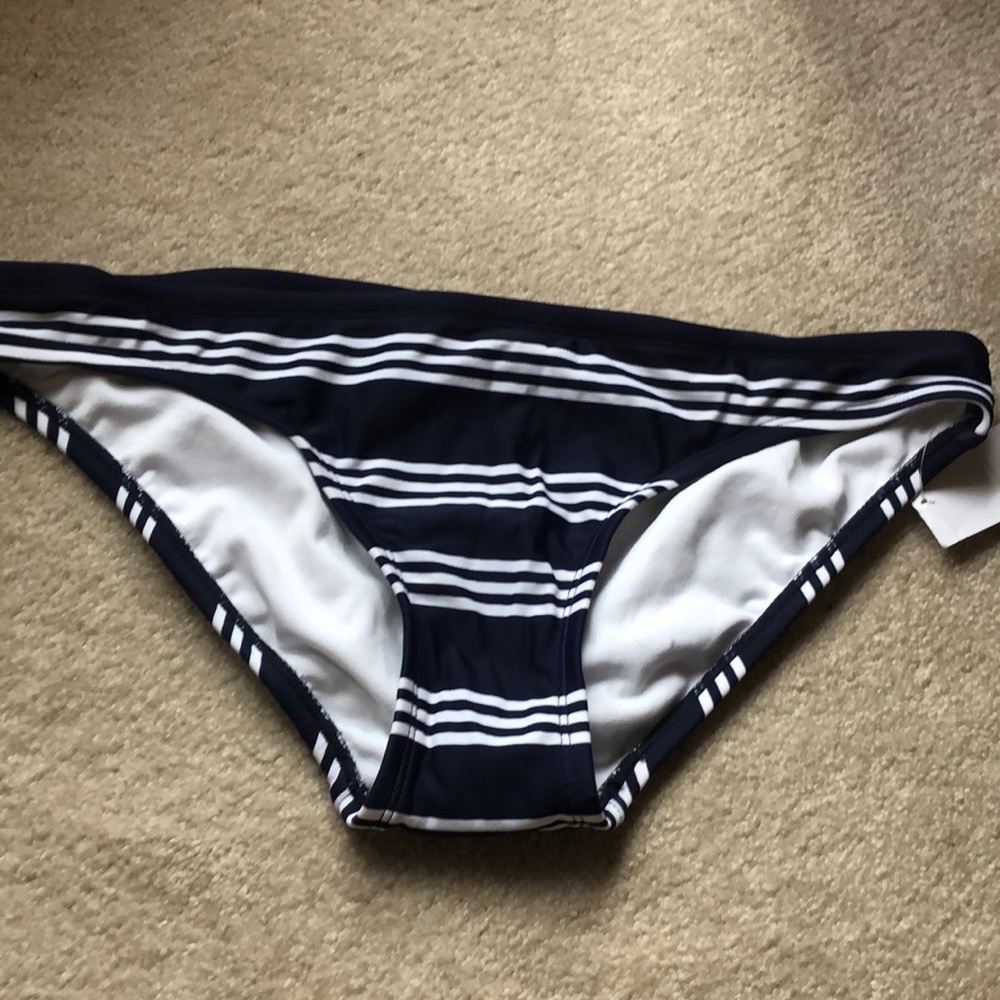Maternity swim bottom Size M